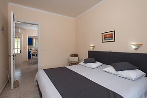 Georgia's Corfu Apartment