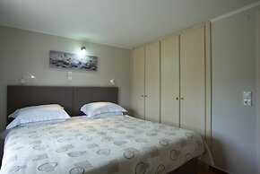 Georgia's Corfu Apartment