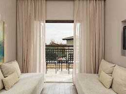 Aphrodite Hills Hotel
