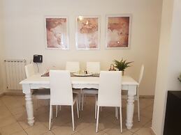 Leonardo Rome Holidays