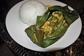 Hi Karon Beach Hotel