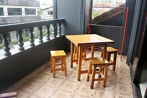 Hi Karon Beach Hotel