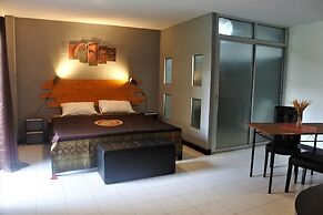 Hi Karon Beach Hotel