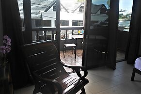 Hi Karon Beach Hotel