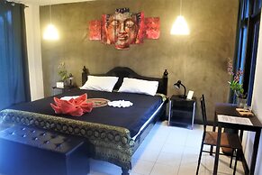 Hi Karon Beach Hotel