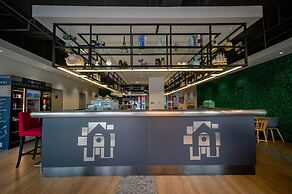 Campanile Xuzhou East Station