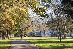 Calcamco-rio Rr9030 4 Bedroom Home by RedAwning