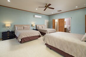 Calcamco-rio Rr9030 4 Bedroom Home by RedAwning