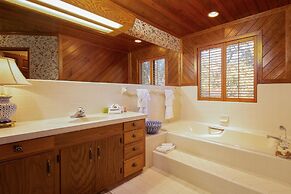 Calcamco-rio Rr9030 4 Bedroom Home by RedAwning