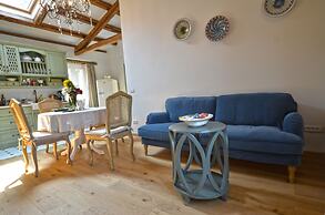 Arnolongo Apartments