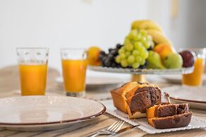 Athina's Flat on the sea