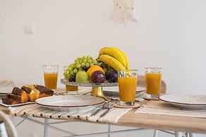 Athina's Flat on the sea