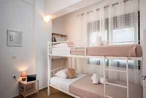 Athina's Flat on the sea