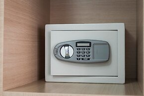 Athina's Flat on the sea