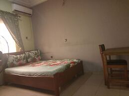 Prime Rose Hotel and Suites