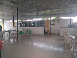 Prime Rose Hotel and Suites