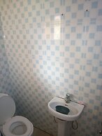 Prime Rose Hotel and Suites