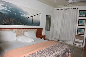 NatureMark Gallery and Guest House