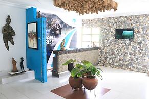 NatureMark Gallery and Guest House