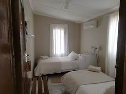 White House Guest Farm