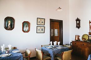 White House Guest Farm