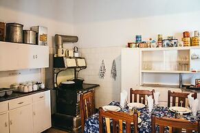 White House Guest Farm