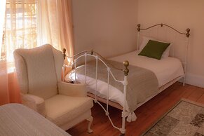 Cherry Stone Country House