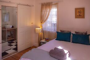 Cherry Stone Country House