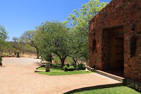 Onduri Lodge - In Okaukuejo