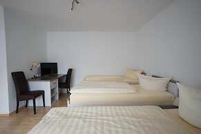 Hotel Sauer Garni