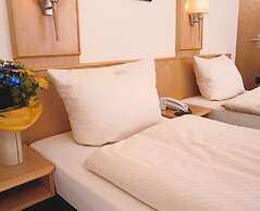 Hotel Sauer Garni