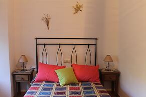 Casa Rural La Fabrica De Nacelrio