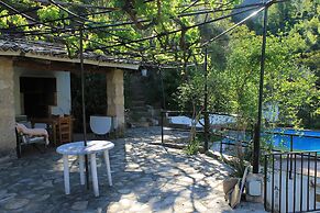 Casa Rural La Fabrica De Nacelrio