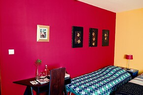 La Maison Jaune à la Janaie