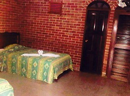 Hotel Villa Los Arcos