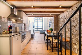 Happy People Ramblas Harbour