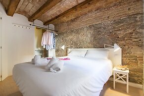 Happy People Ramblas Harbour