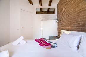 Happy People Ramblas Harbour