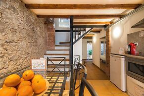 Happy People Ramblas Harbour