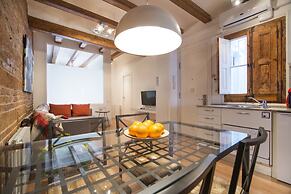 Happy People Ramblas Harbour