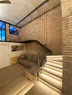 Happy People Sagrada Familia