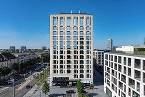 ANDAZ MUNICH SCHWABINGER TOR, BY HYATT