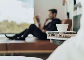 ANDAZ MUNICH SCHWABINGER TOR, BY HYATT