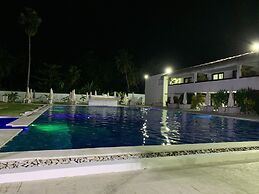 Oasi Encantada Beach Resort