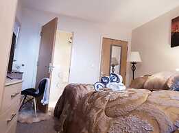 Planetshared 1 Apartment