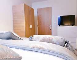 Planetshared 1 Apartment