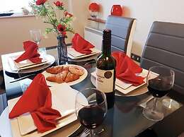 Planetshared 1 Apartment