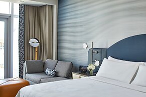 The Daytona, Autograph Collection