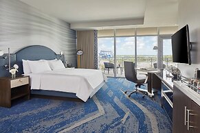 The Daytona, Autograph Collection