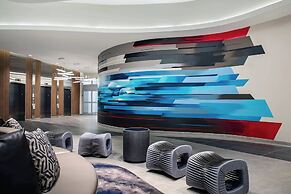 The Daytona, Autograph Collection